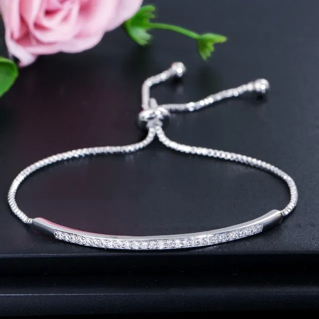 Adjustable Bracelet Bangle for Women with Captivate Zircons  in Rose Gold Color