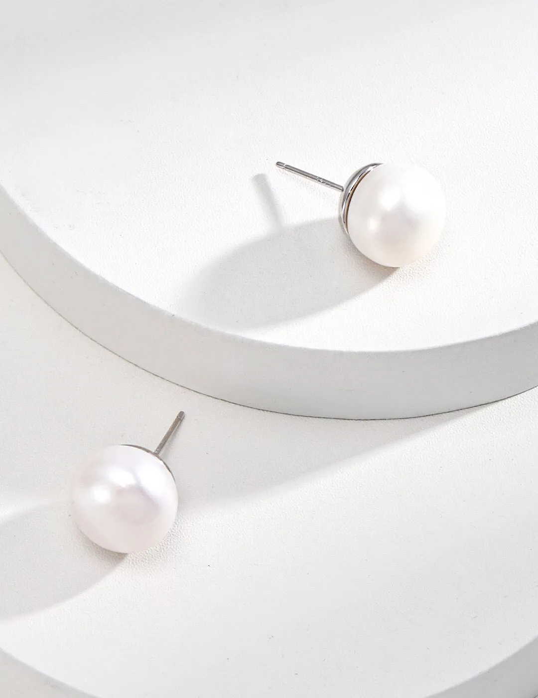 Classic Natural Pearl Stud Earrings