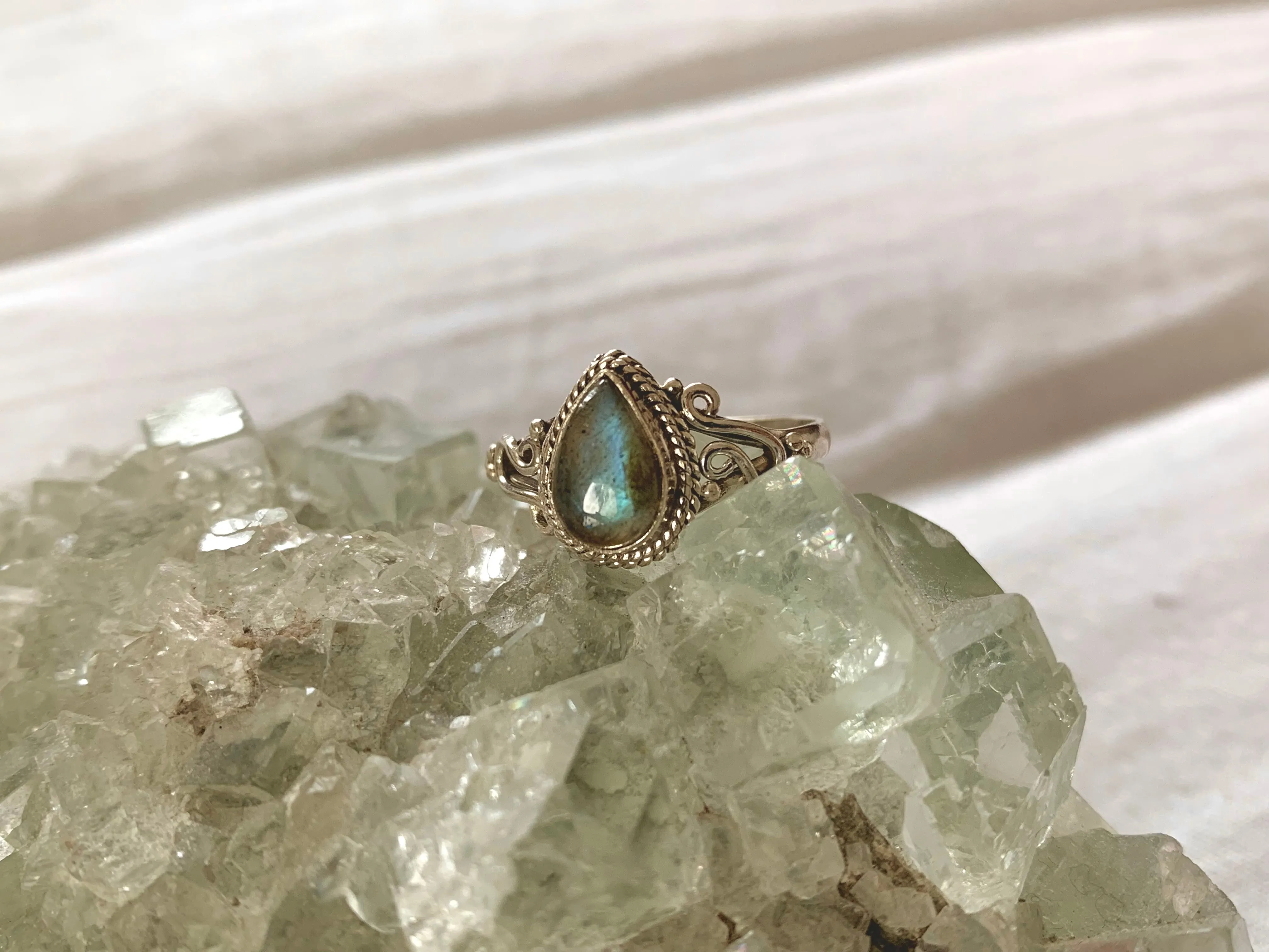 Labradorite Emaleth Ring