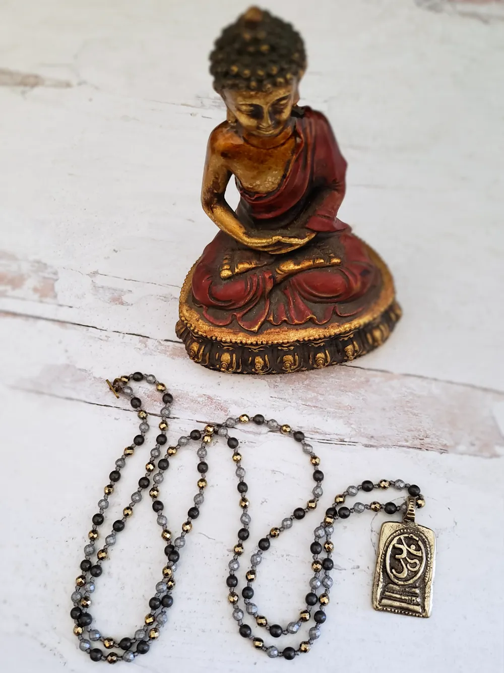 Ohm Pendant Necklace