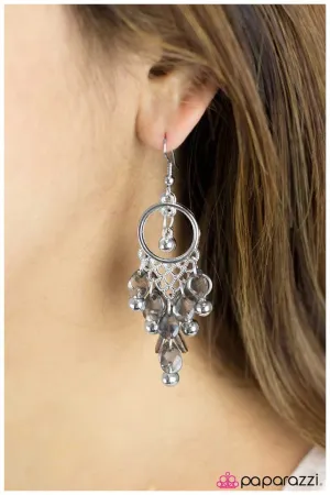 Paparazzi Earring ~ Daydreaming - Silver